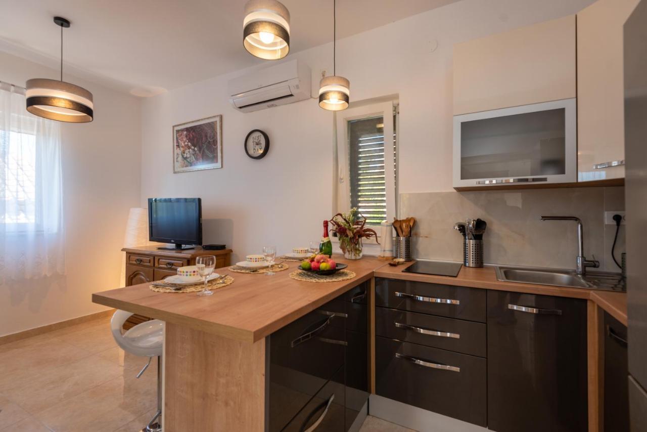Apartman Tribunj Tribalj Dış mekan fotoğraf