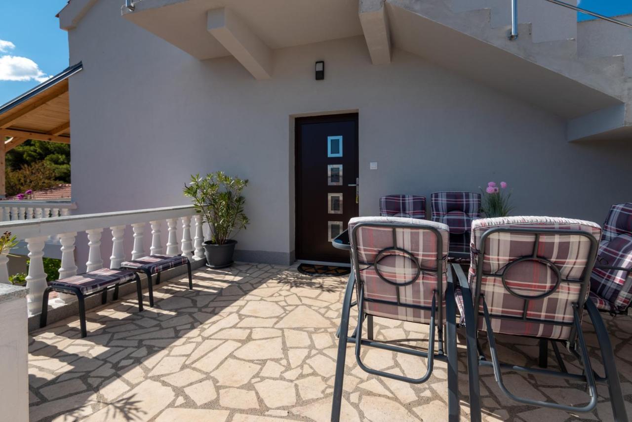 Apartman Tribunj Tribalj Dış mekan fotoğraf
