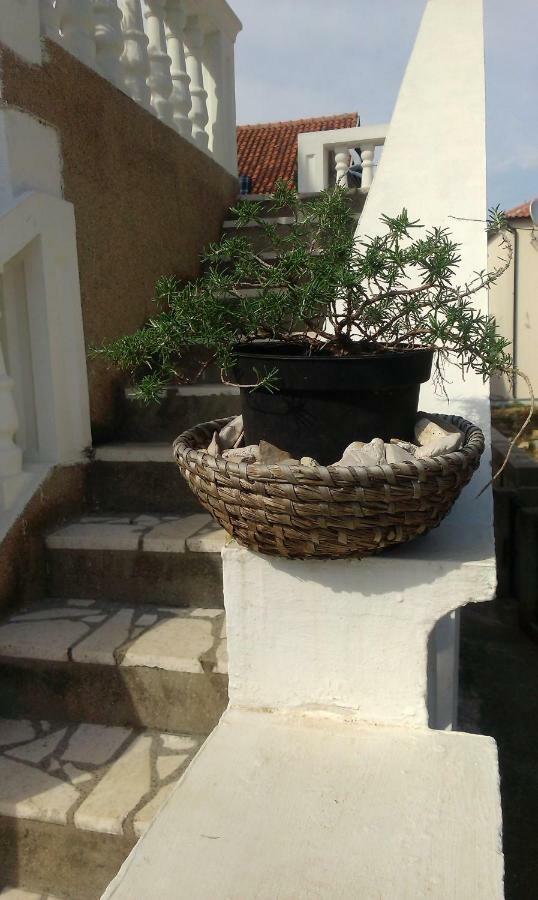 Apartman Tribunj Tribalj Dış mekan fotoğraf